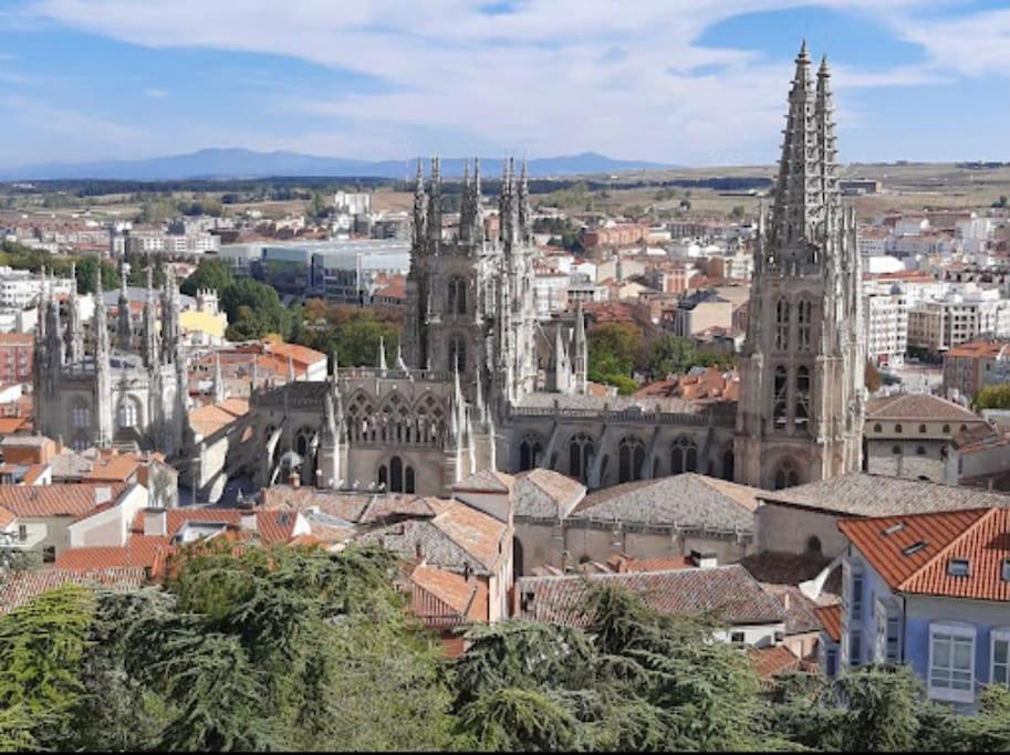 Appartement Vivienda De Uso Turistico En El Corazon De Burgo Extérieur photo
